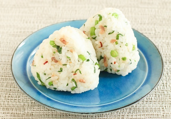 bsFCFNI_syutoutokuresonnnoonigiri.jpg